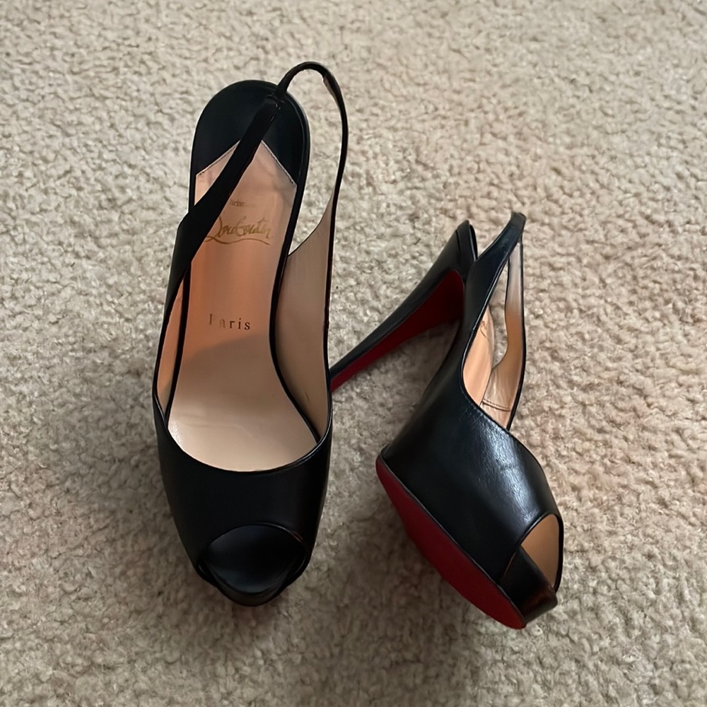 Classic Louboutin’s Peep Toe